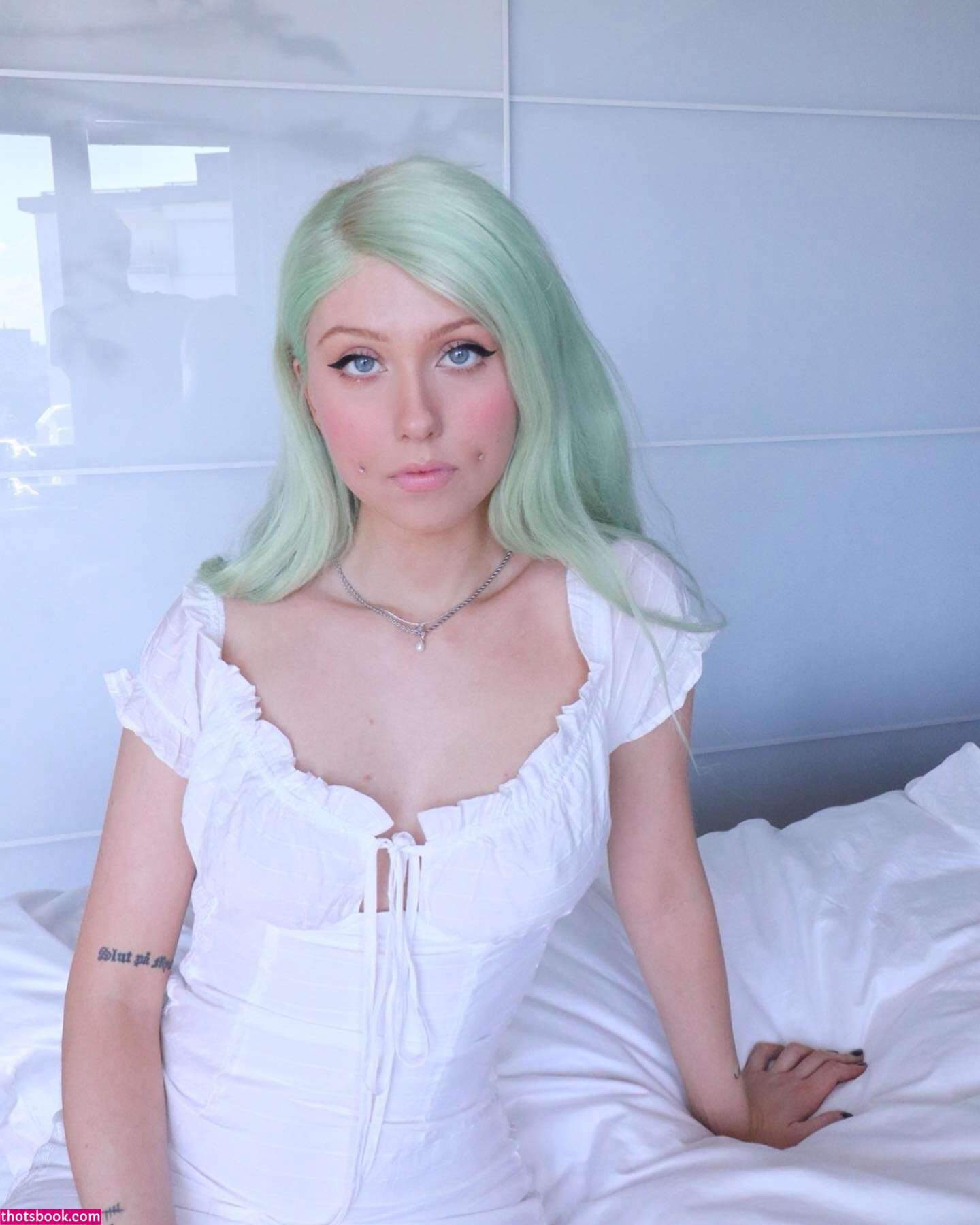 Linzor Simpzor Photo #312