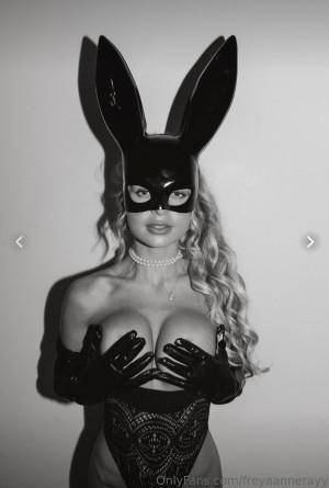 Rachel Anne Rayy Photo #10