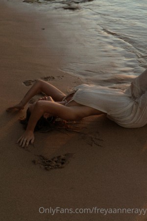 Rachel Anne Rayy Photo #83