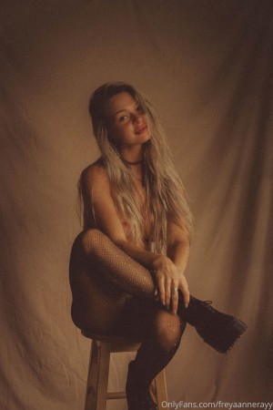 Rachel Anne Rayy Photo #94