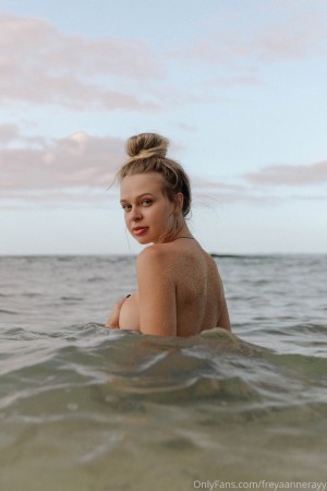 Rachel Anne Rayy Photo #218