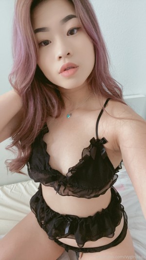 babiebeezz Photo #26