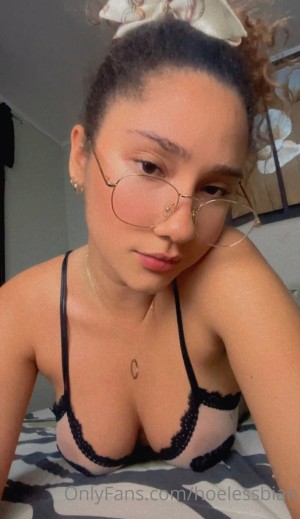 hoelessbian Photo #13