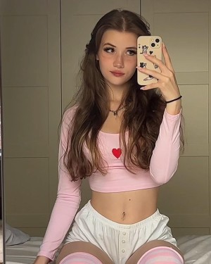 m1m1kindashy Photo #28