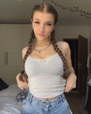 m1m1kindashy Photo #41