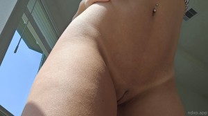 Nikki Davis Photo #8