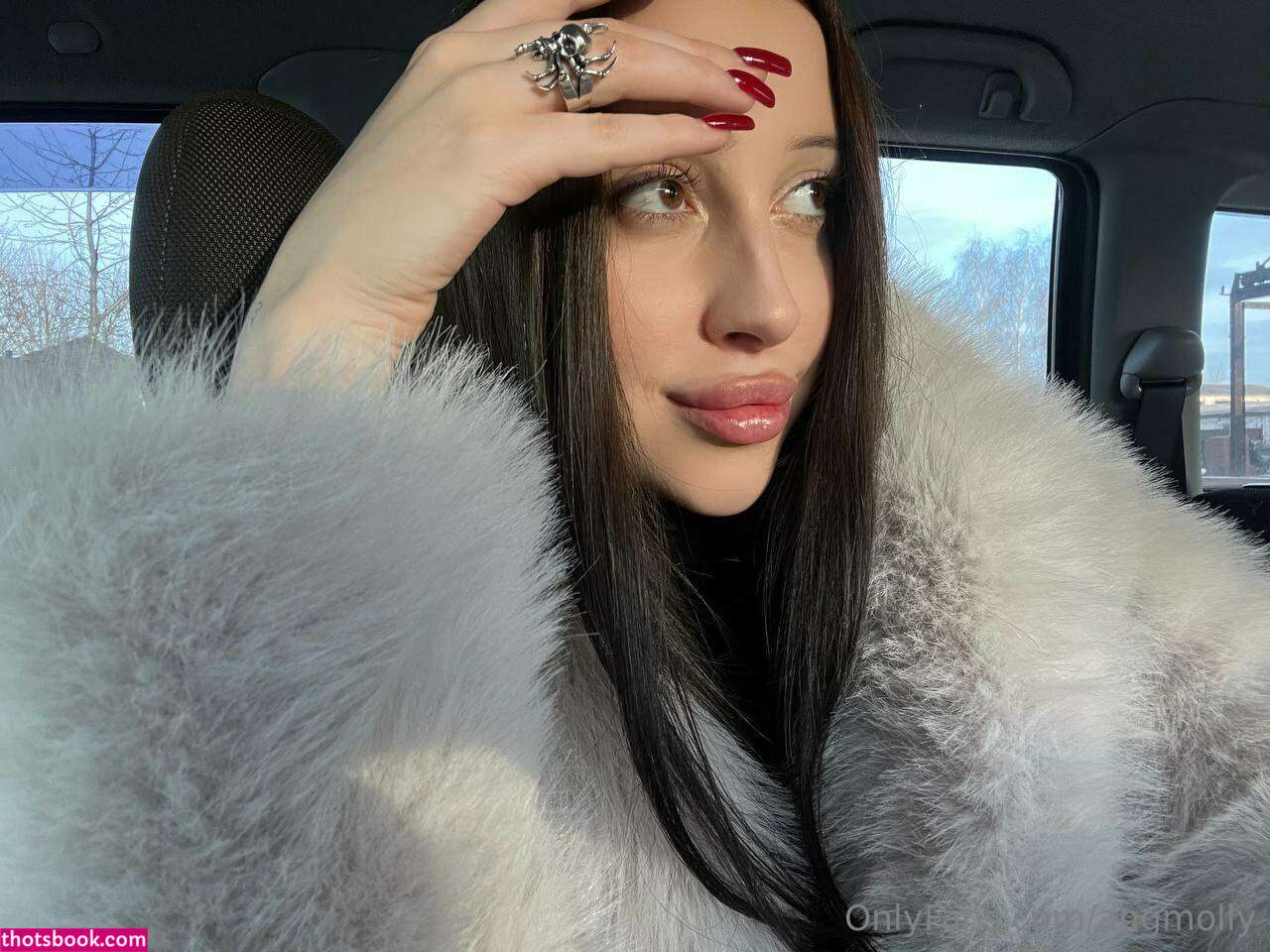 sultrymolly Photo #4