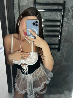 sultrymolly Photo #23