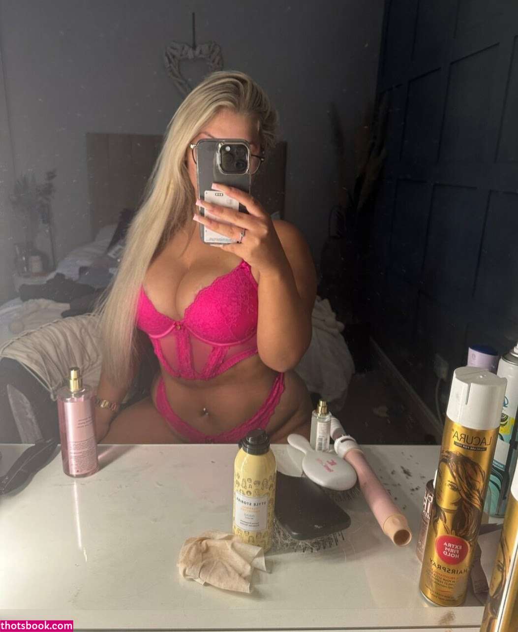 Alexiagrey Photo #16