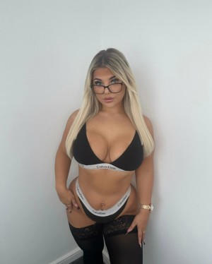 Alexiagrey Photo #27