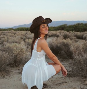 ambergianna Photo #41