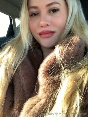 itsmemayarose Photo #20