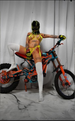 Beasteater Photo #11