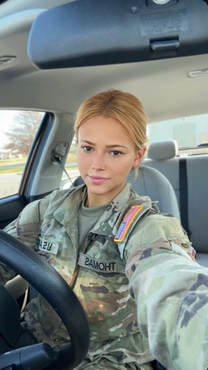 Lexy Thomas Photo #37