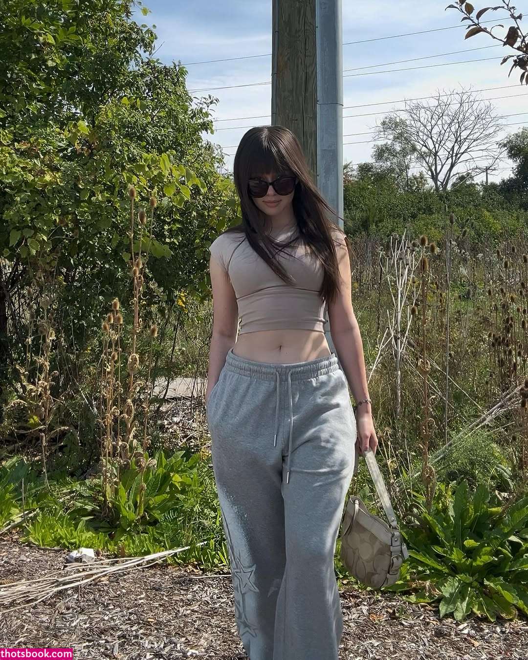 themissusviv Photo #6