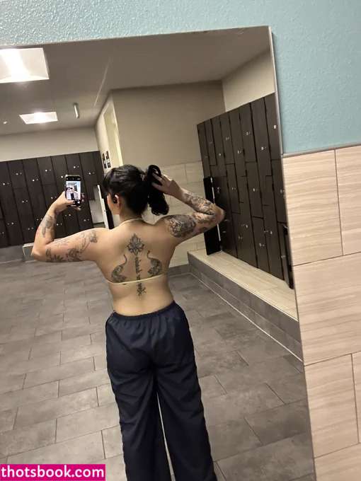 tooturnthailey Photo #1