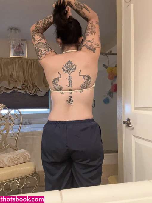 tooturnthailey Photo #5