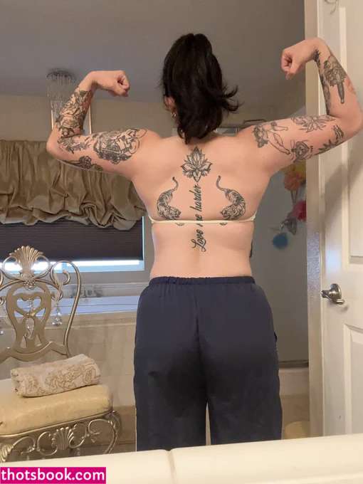 tooturnthailey Photo #6