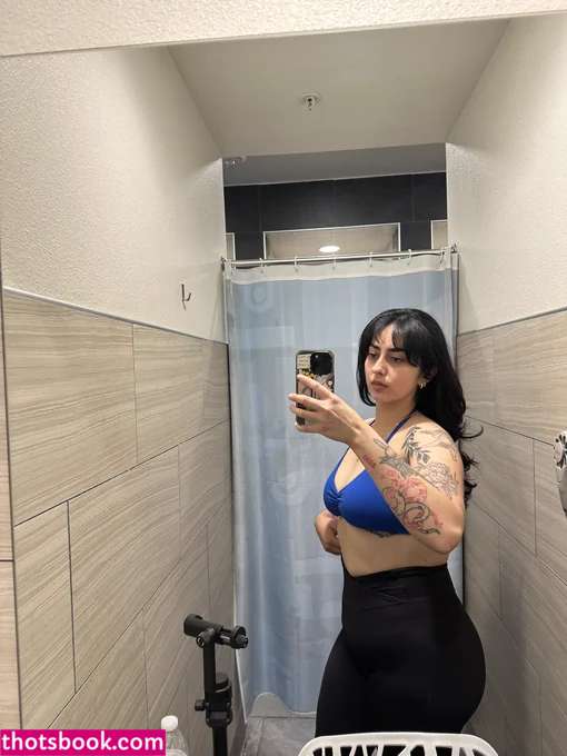 tooturnthailey Photo #8