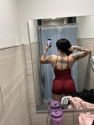 tooturnthailey Photo #10