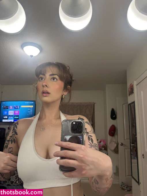 tooturnthailey Photo #15