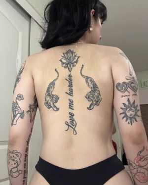 tooturnthailey Photo #27