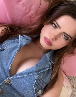 Ivy Carmack Photo #29