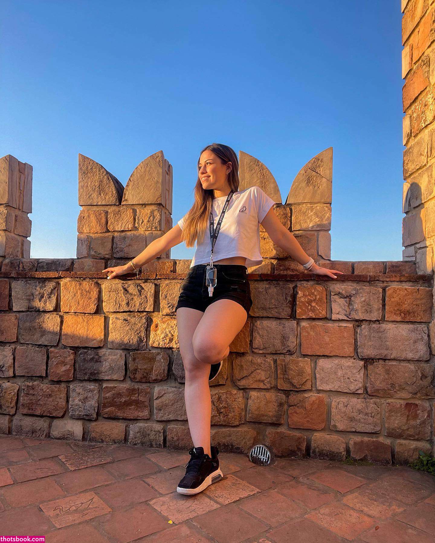 Pamela Benavente Photo #6