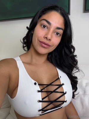 tatibloomxo Photo #6