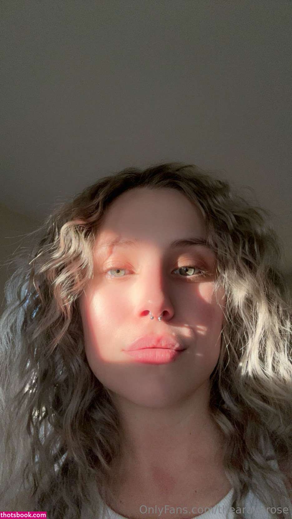 thearayarose Photo #7