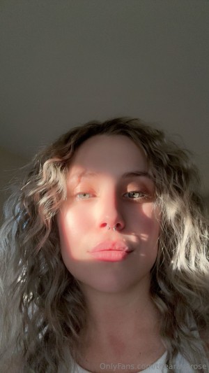 thearayarose Photo #7