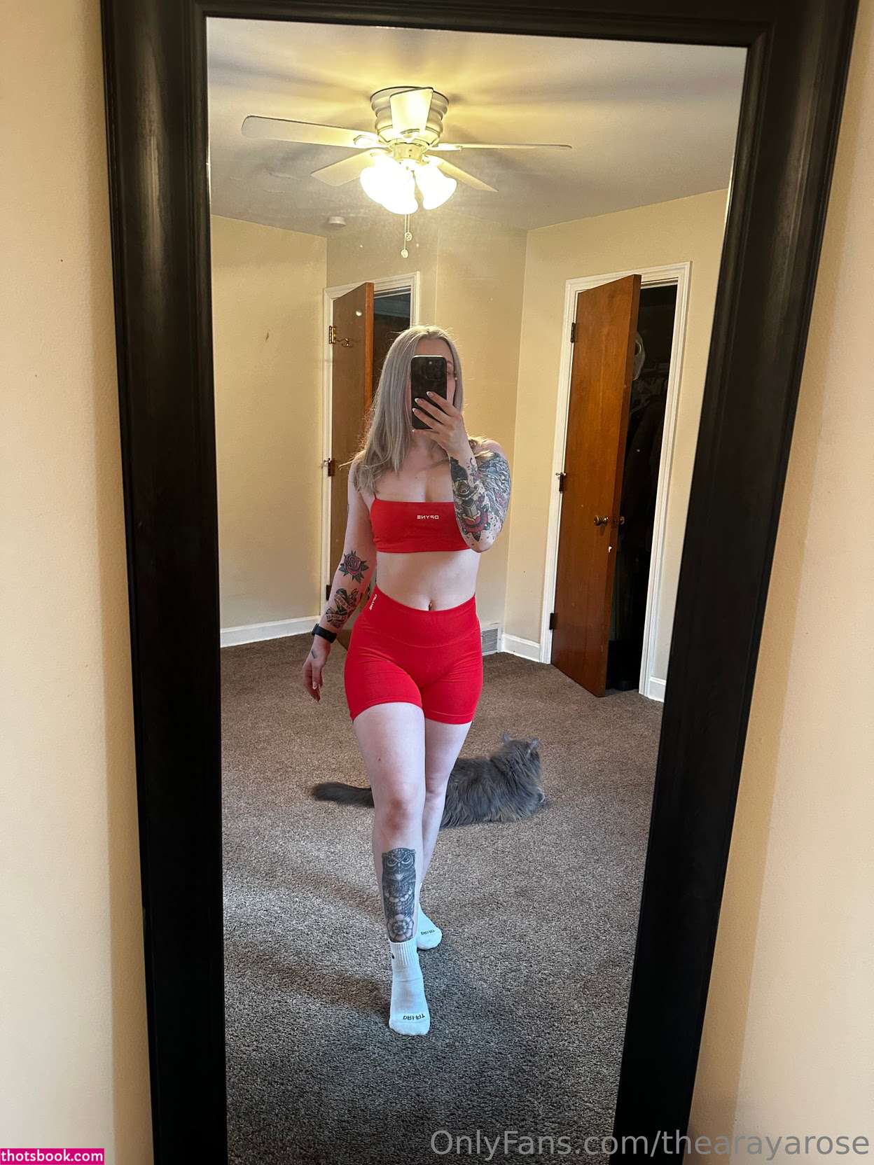 thearayarose Photo #11