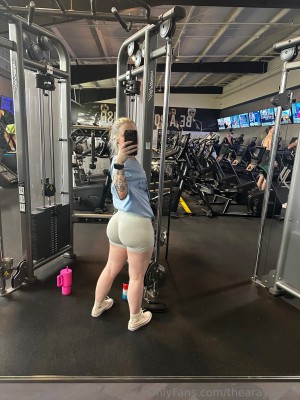 thearayarose Photo #18