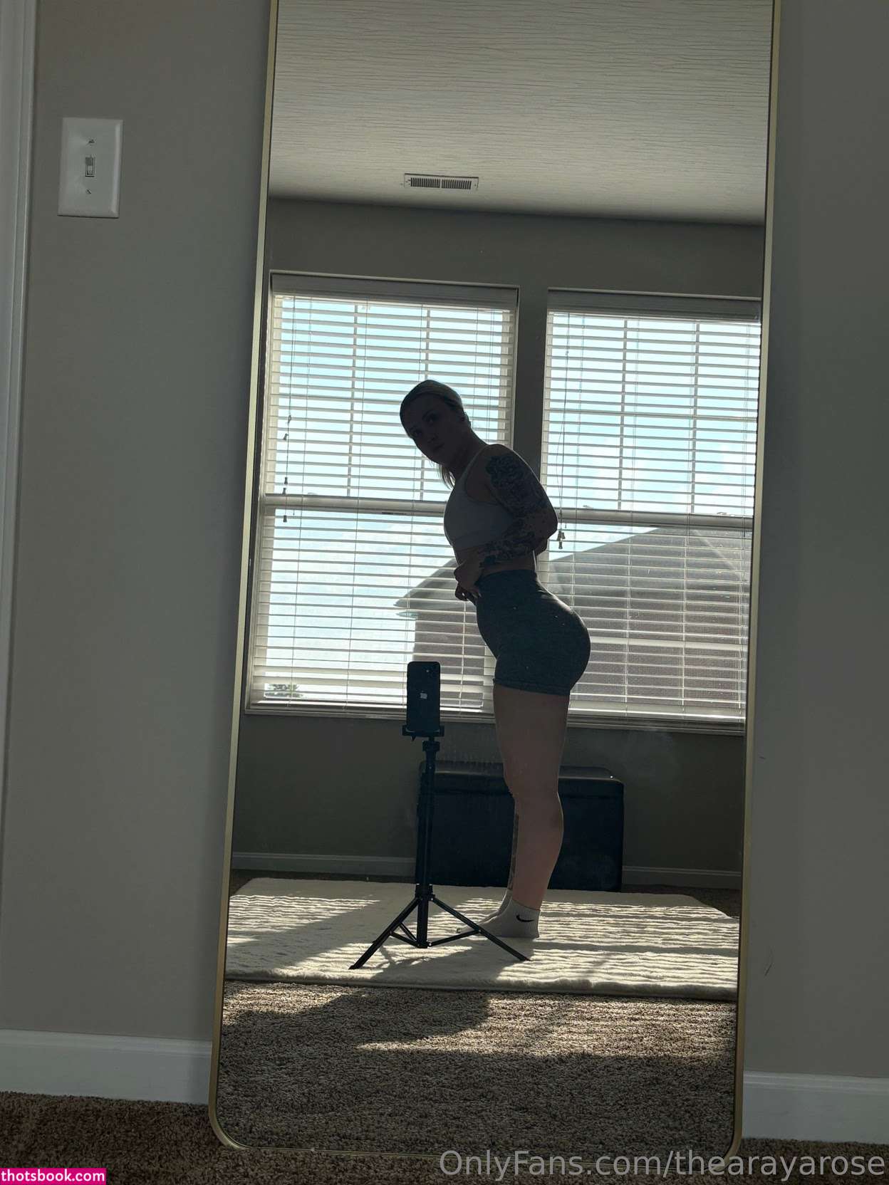 thearayarose Photo #33