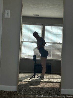 thearayarose Photo #33