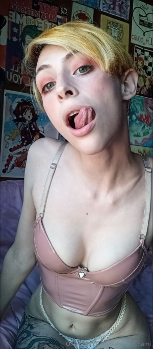 yoursweettnami Photo #42