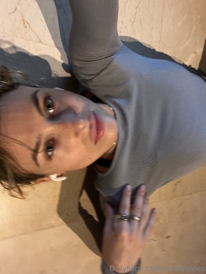 zoelarelles Photo #40