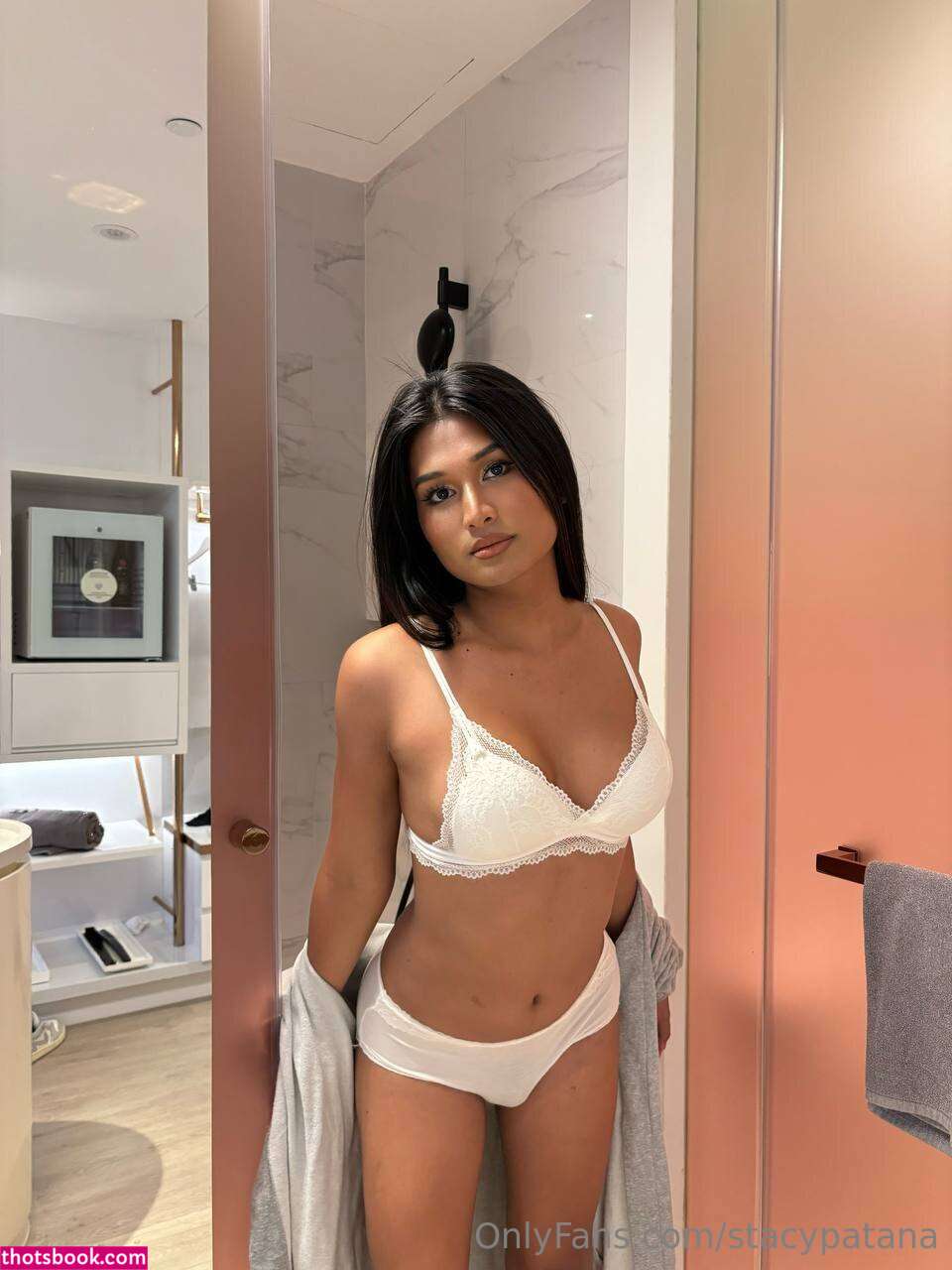 stacypatana Photo #32