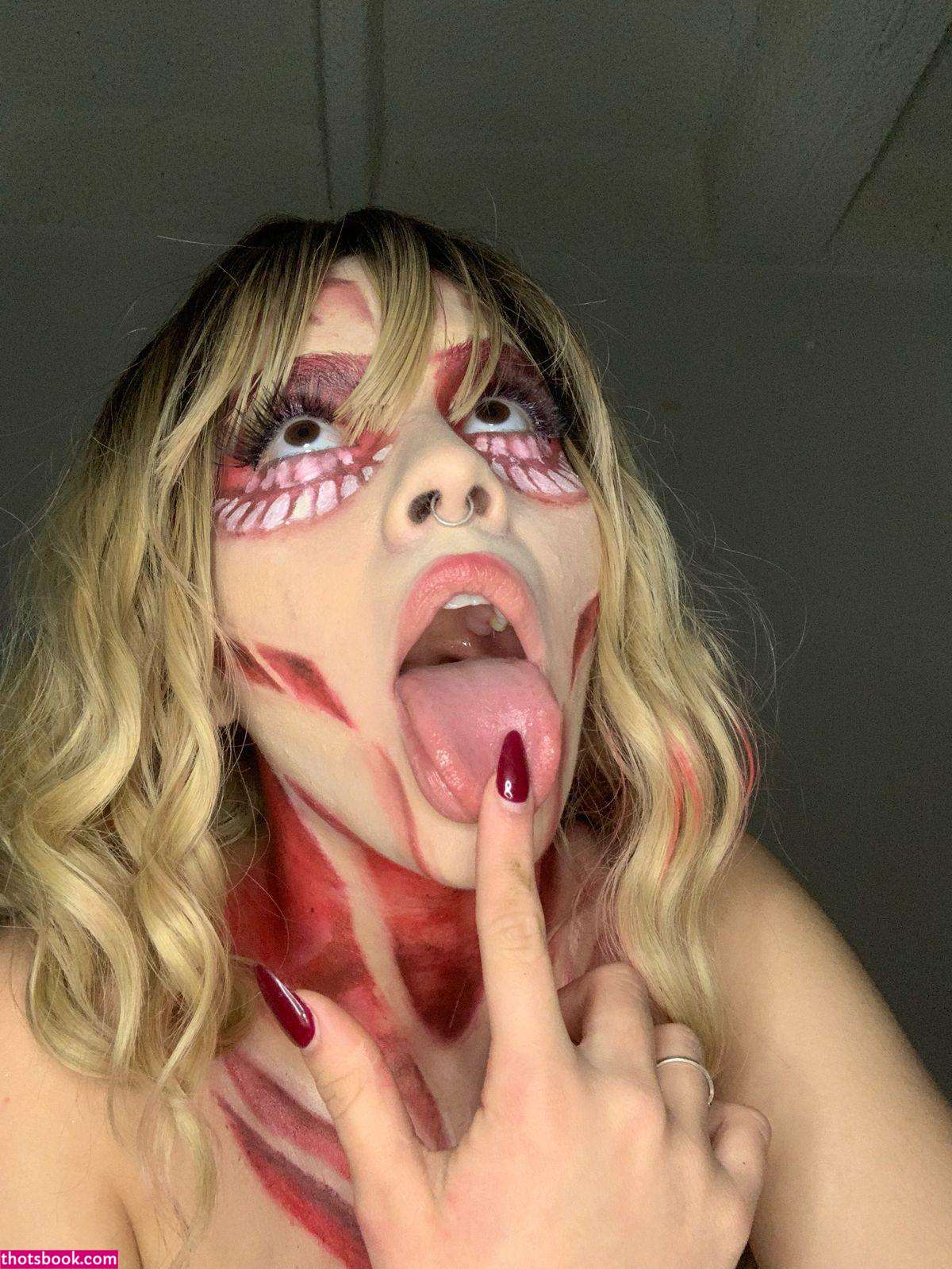 Sabrina Bloom Photo #2