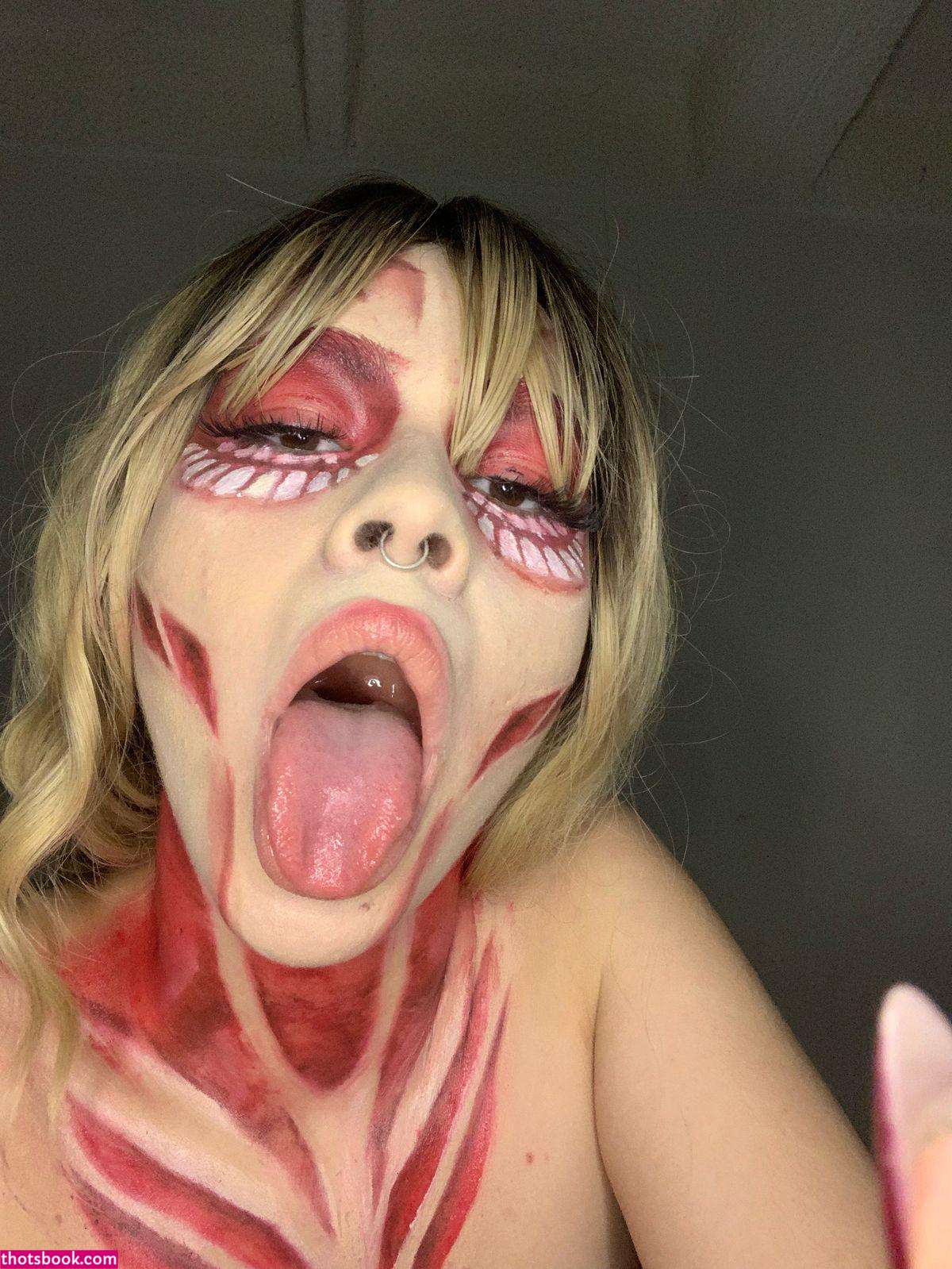 Sabrina Bloom Photo #3