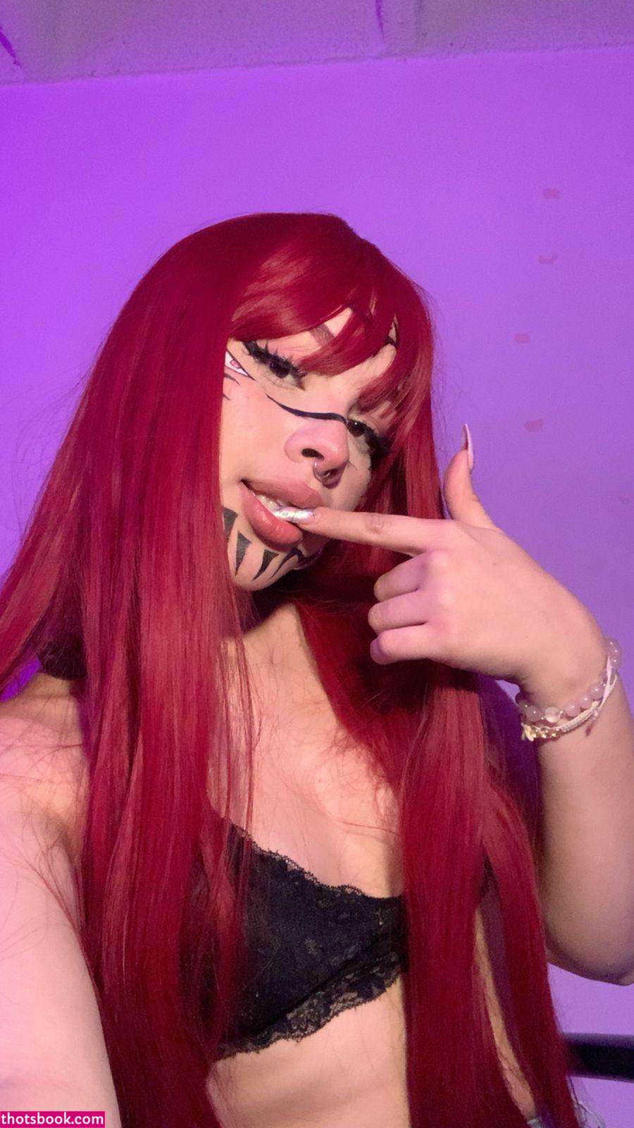 Sabrina Bloom Photo #10