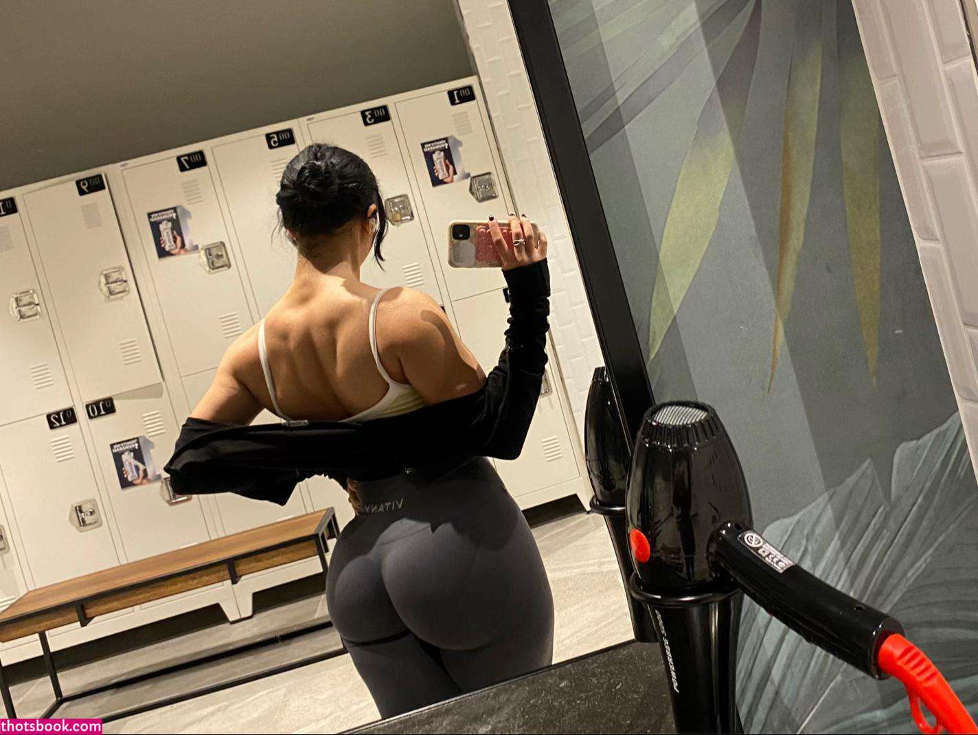 ssenahsenn Photo #20