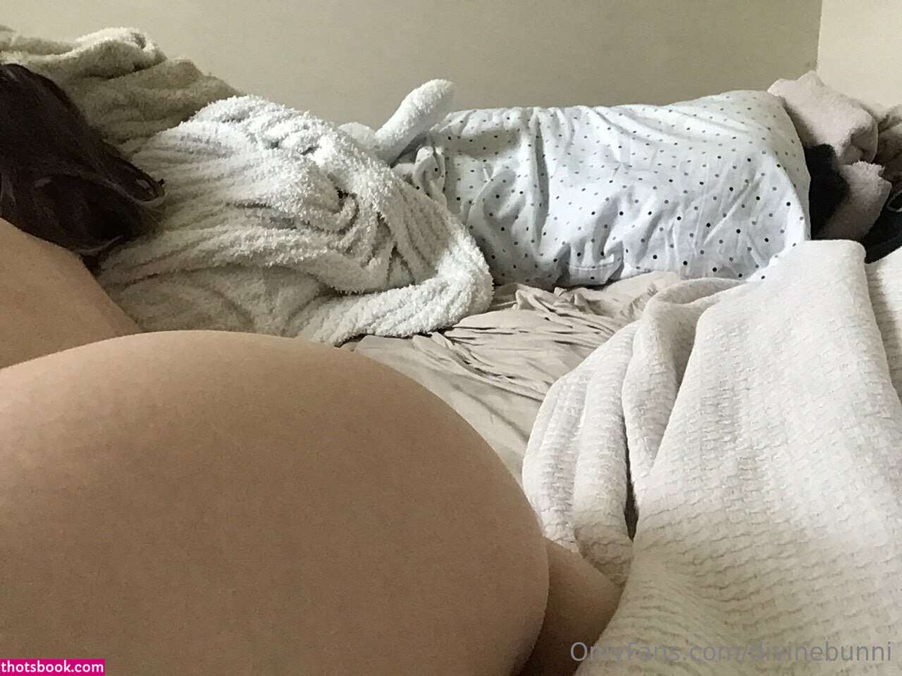 divinebunni Photo #23