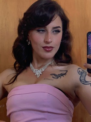 phoenixfortay Photo #22