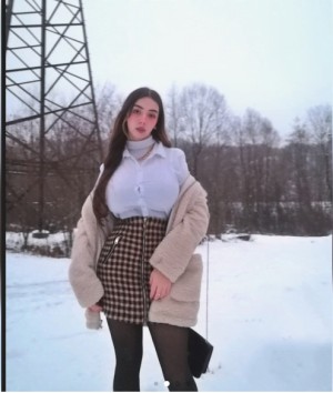 Elise Denisee Photo #7