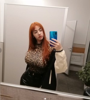 Elise Denisee Photo #8