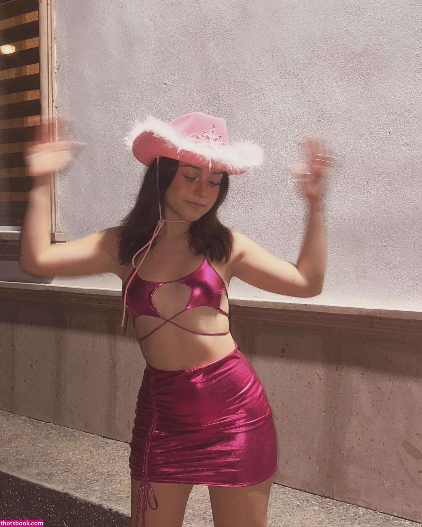 Vanne Amador Photo #10