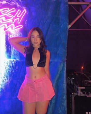 Vanne Amador Photo #22