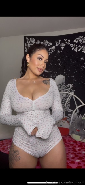 alexiiiiss Photo #38