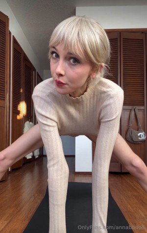 annabbdoll Photo #2